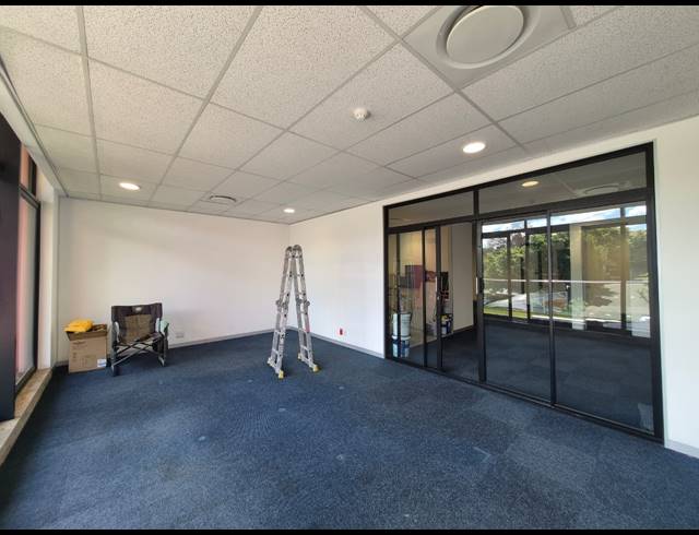 120M² OFFICE TO LET IN DUNKELD
